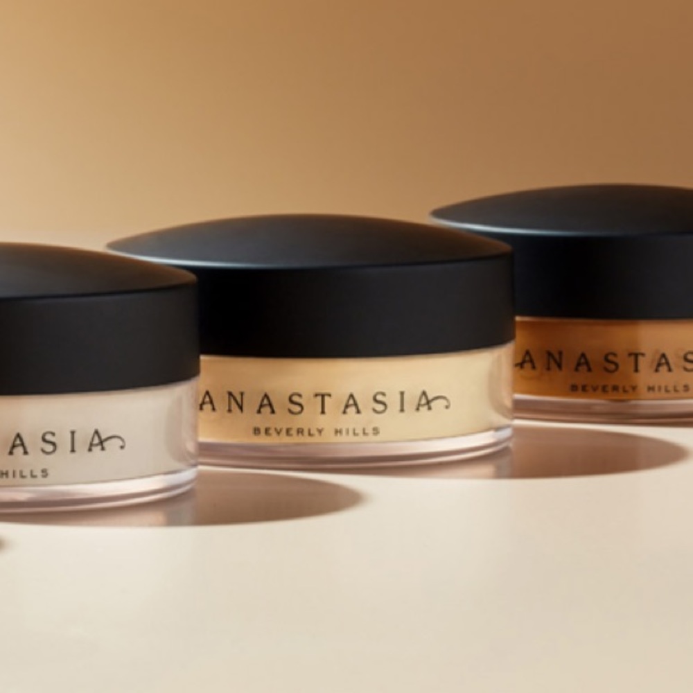 HPš„³šAnastasia Beverly Hills
Loose Setting Powder - Picture 8 of 12
